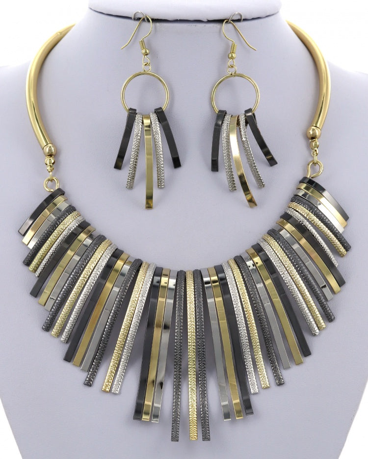 Kelli Metal Statement Set